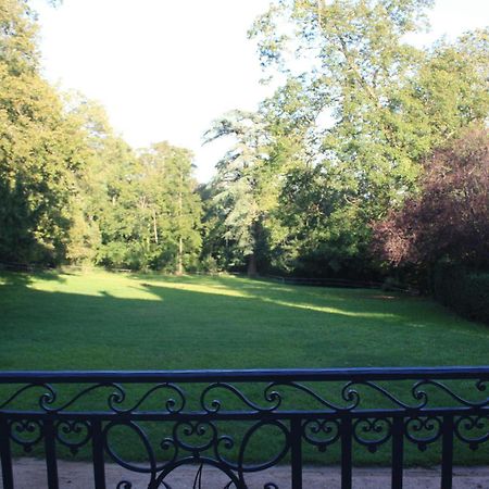 Domaine De Montclair Bed & Breakfast Pommiers  Bagian luar foto